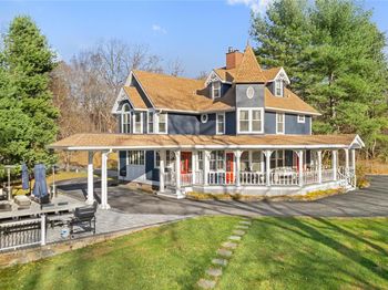 1055 Bridge Pointe Lane