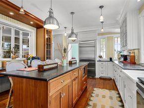 1055 Bridge Pointe Lane, Yorktown Heights NY 10598