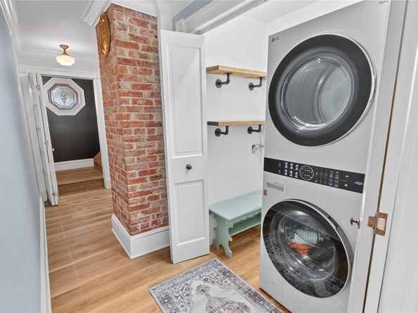 1055 Bridge Pointe Lane, Yorktown Heights NY 10598