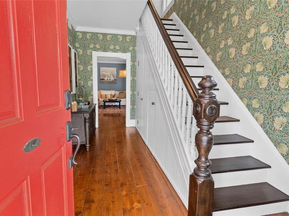 1055 Bridge Pointe Lane, Yorktown Heights NY 10598