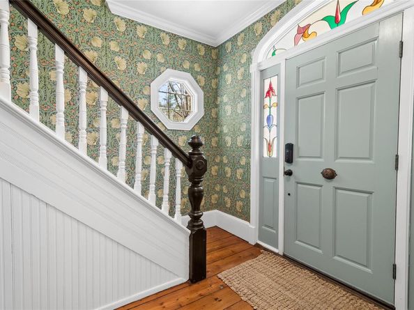 1055 Bridge Pointe Lane, Yorktown Heights NY 10598