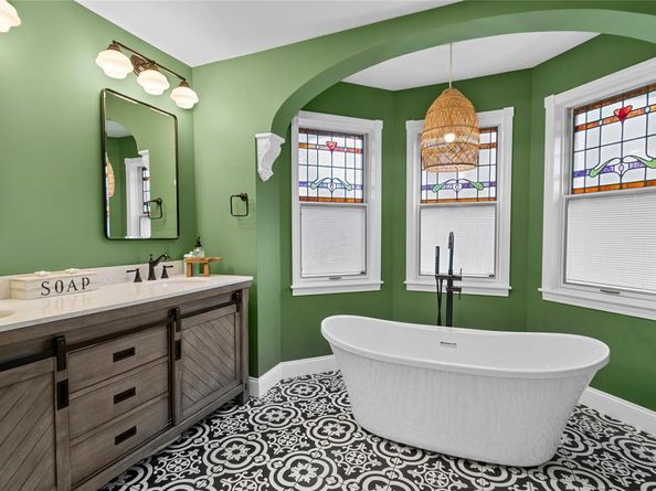 1055 Bridge Pointe Lane, Yorktown Heights NY 10598