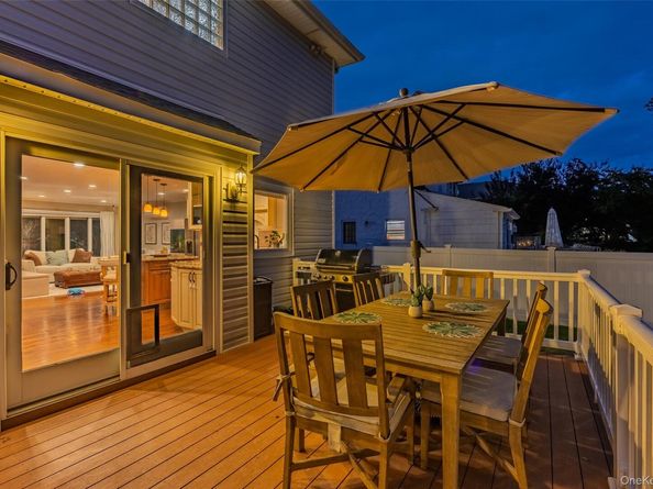 3608 Tonopah Street, Seaford NY 11783