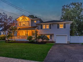3608 Tonopah Street, Seaford NY 11783
