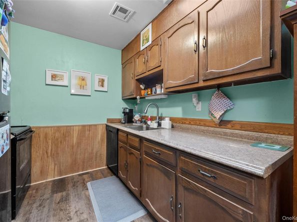 227 Blackpool Court D, Ridge NY 11961