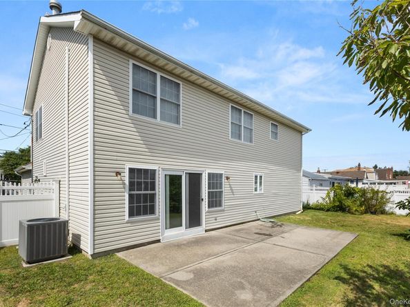 62 Dawes Avenue, Amityville NY 11701