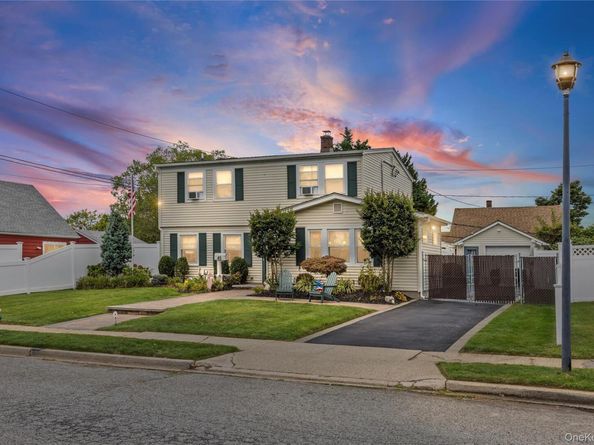 45 Forge Lane, Levittown NY 11756