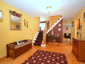 11 Barkley Lane, Nesconset NY 11767