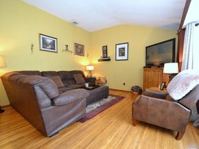 11 Barkley Lane, Nesconset NY 11767