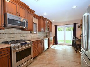 11 Barkley Lane, Nesconset NY 11767