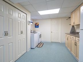 15 Baylis Rd Baylis Road, Rockville Centre NY 11570