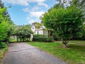 171 8th Avenue, Sea Cliff NY 11579