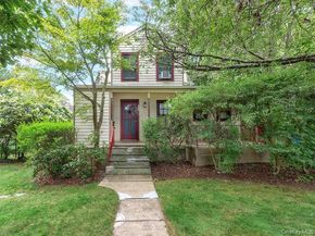 171 8th Avenue, Sea Cliff NY 11579