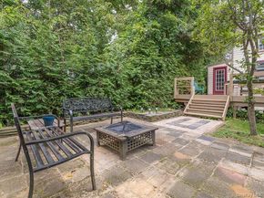 171 8th Avenue, Sea Cliff NY 11579