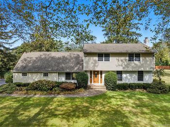 9 Snowball Drive