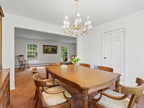 9 Snowball Drive, Cold Spring Harbor NY 11724