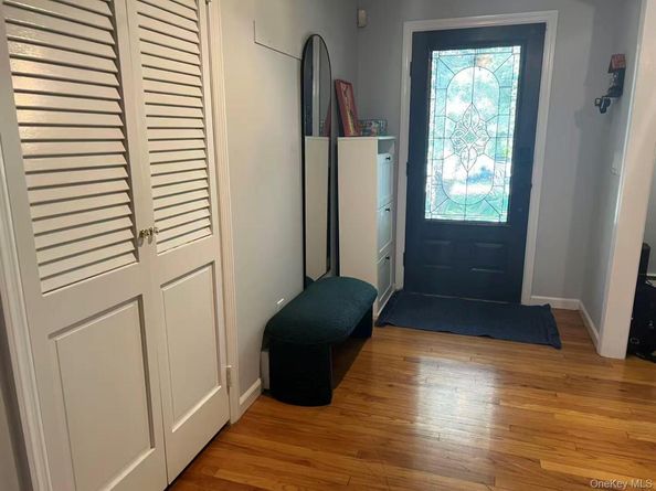 2 Sunset Lane, Garden City NY 11530