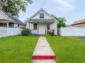 542 May Street, South Hempstead NY 11550