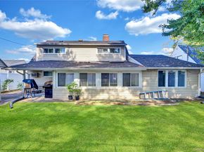 29 Walnut Lane, Hicksville NY 11801