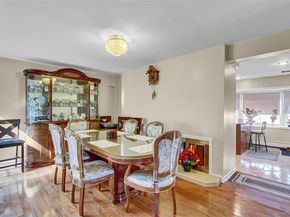29 Walnut Lane, Hicksville NY 11801