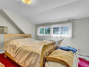 29 Walnut Lane, Hicksville NY 11801
