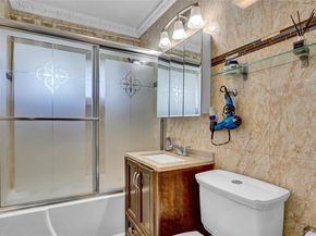 29 Walnut Lane, Hicksville NY 11801