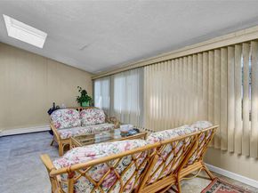 29 Walnut Lane, Hicksville NY 11801