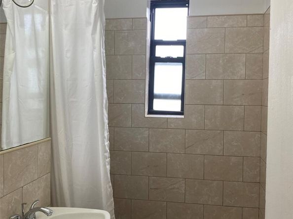 150-15 72nd Road 5G, Kew Garden Hills NY 11367