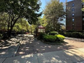 150-15 72nd Road 5G, Kew Garden Hills NY 11367