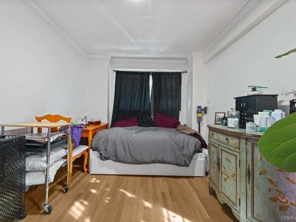 3850 Sedgwick Avenue 2G, Bronx NY 10463