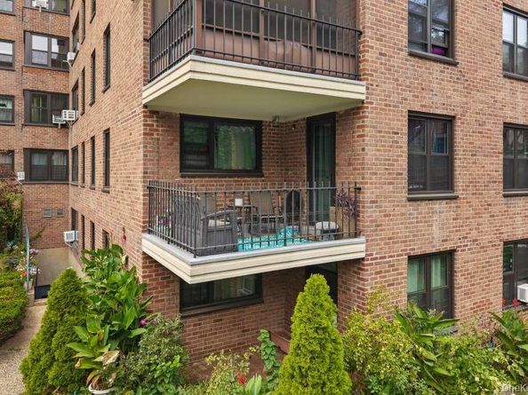 3850 Sedgwick Avenue 2G, Bronx NY 10463