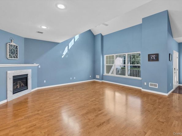 67 Stoneleigh Drive, Riverhead NY 11901
