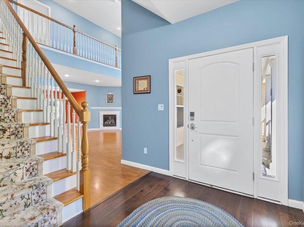 67 Stoneleigh Drive, Riverhead NY 11901