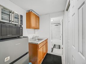 14 Dartmouth Drive, Bay Shore NY 11706