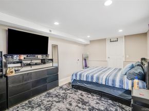 14 Dartmouth Drive, Bay Shore NY 11706