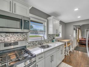 14 Dartmouth Drive, Bay Shore NY 11706