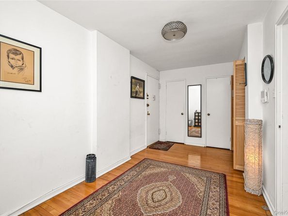 99-10 60 Ave 3B, Corona NY 11368