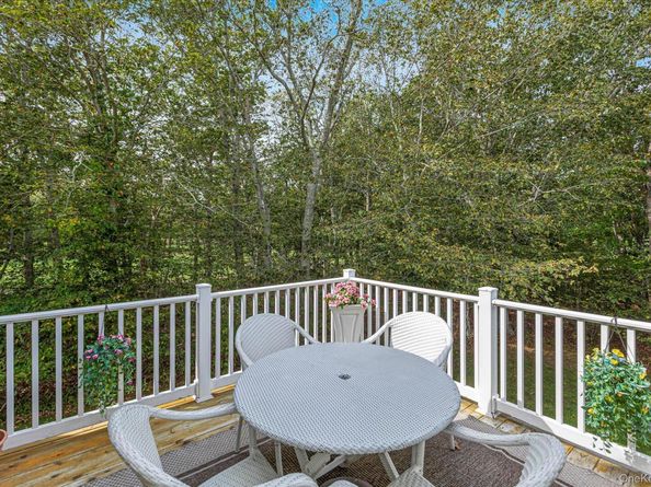 4006 Saint Andrews, Riverhead NY 11901