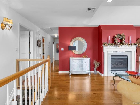 4006 Saint Andrews, Riverhead NY 11901