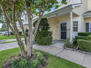 4006 Saint Andrews, Riverhead NY 11901