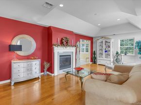 4006 Saint Andrews, Riverhead NY 11901