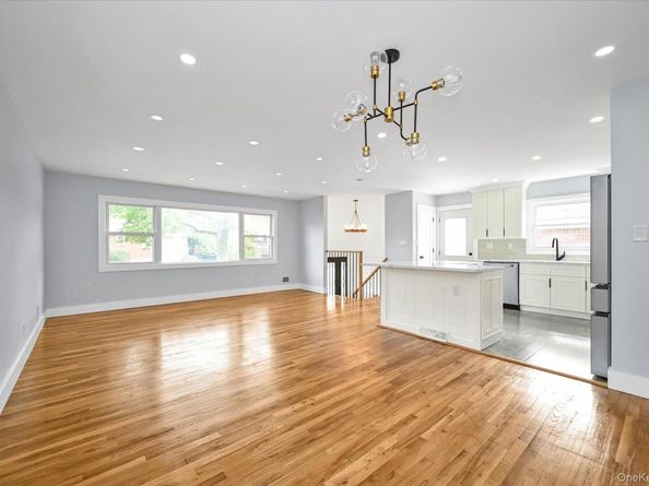7330 244th Street, Little Neck NY 11362