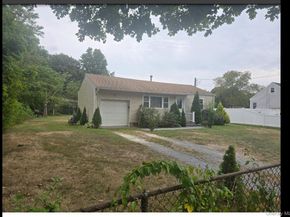 4 Patton Street, Brentwood NY 11717