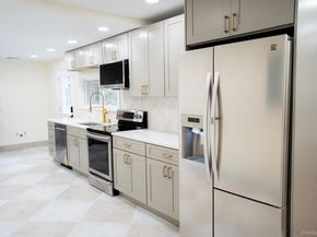 1264 Broadway Avenue, Holbrook NY 11741
