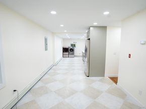 1264 Broadway Avenue, Holbrook NY 11741