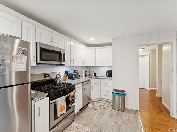 5 Seaton Gate, Valley Stream NY 11580
