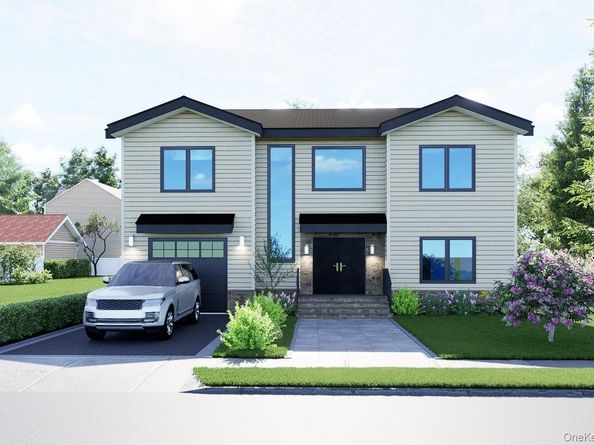 2460 Centre Avenue, Bellmore NY 11710