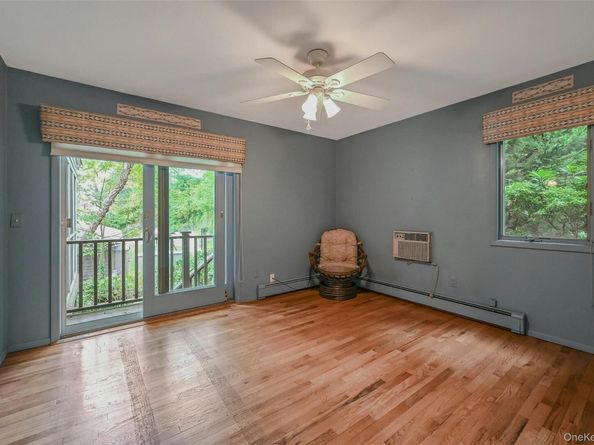 98 Eatons Neck Road, Northport NY 11768