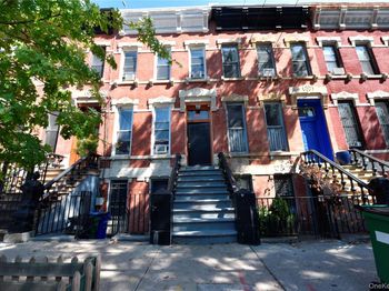 409 E 139th Street