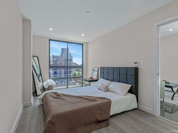 43-30 52 Street 2A, Woodside NY 11377